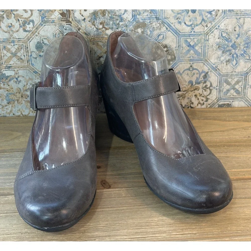 Dansko Mary Jane Block Heel Pumps Womens 39 / 8 Grey Leather